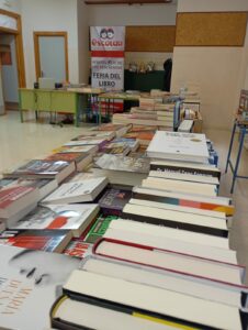 Feria del Libro en el CEIP Navas de Tolosa de Jaén.